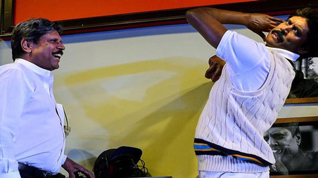 ಕಪಿಲ್ ಸಾಧನೆಯ ಕಿರೀಟಕ್ಕೆ ಮತ್ತೊಂದು ಗರಿ ಕಪಿಲ್ ಸಾಧನೆಯ ಕಿರೀಟಕ್ಕೆ ಮತ್ತೊಂದು ಗರಿ