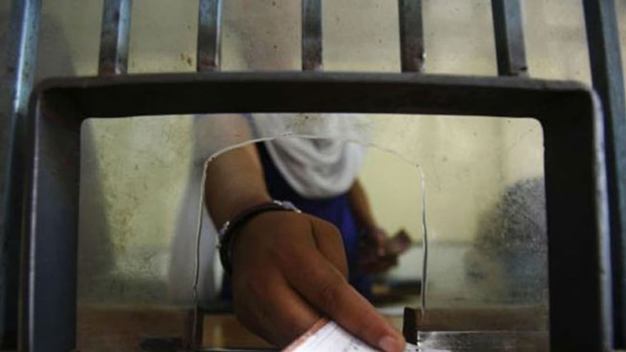 ரயில் டிக்கெட்டை தொலைத்தாலும் ரயில் பயணம் செய்யலாம்… எப்படி? முழு விவரம் உள்ளே!! ரயில் டிக்கெட்டை தொலைத்தாலும் ரயில் பயணம் செய்யலாம்… எப்படி? முழு விவரம் உள்ளே!!