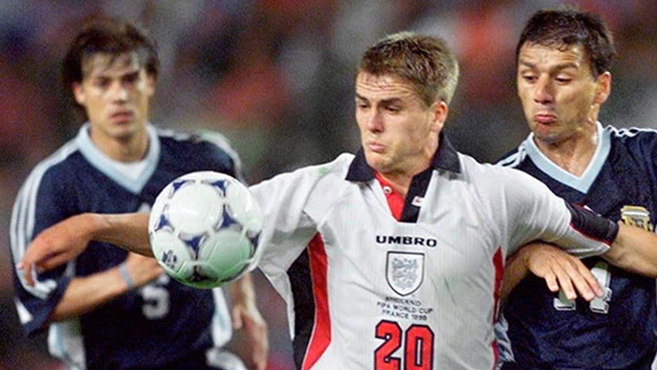 ലോകം കൈയടിച്ച ഗോളുകള് മൈക്കൽ ഒവൻ ലോകം കൈയടിച്ച ഗോളുകള് മൈക്കൽ ഒവൻ