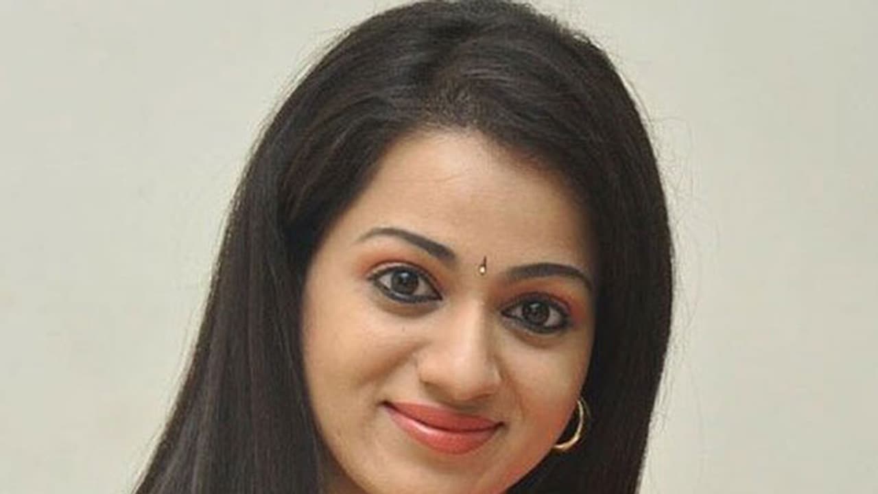 ఎమ్మెల్యేగా పోటీ చేయనున్న హీరోయిన్! ఎమ్మెల్యేగా పోటీ చేయనున్న హీరోయిన్!