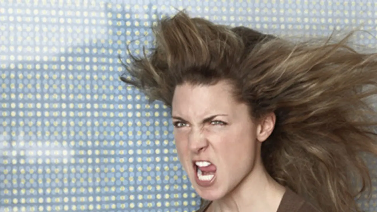 রাগলে জ্ঞান থাকে না, হতে পারে বর্ডার লাইন পার্সোনালিটি ডিসঅর্ডার রাগলে জ্ঞান থাকে না, হতে পারে বর্ডার লাইন পার্সোনালিটি ডিসঅর্ডার