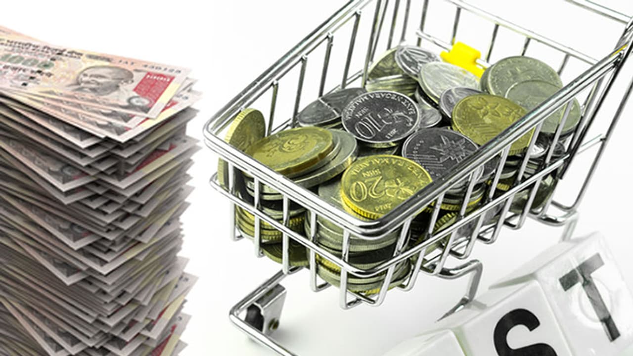 President gives nod, GST becomes law President gives nod, GST becomes law