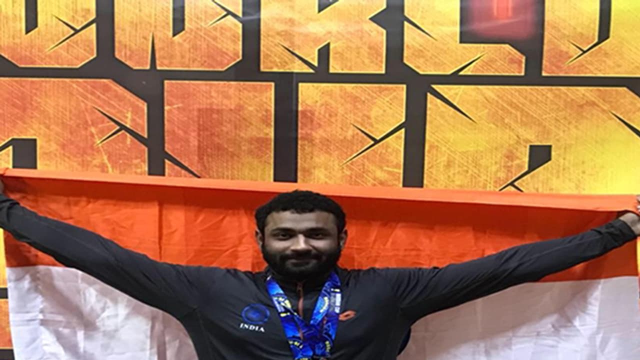 ಅಪಘಾತದಲ್ಲಿ ಗಂಭೀರ ಗಾಯಗೊಂಡಿದ್ದ ಪವರ್ ಲಿಫ್ಟರ್ ಸಕ್ಷಮ್ ಯಾದವ್ ಇನ್ನಿಲ್ಲ ಅಪಘಾತದಲ್ಲಿ ಗಂಭೀರ ಗಾಯಗೊಂಡಿದ್ದ ಪವರ್ ಲಿಫ್ಟರ್ ಸಕ್ಷಮ್ ಯಾದವ್ ಇನ್ನಿಲ್ಲ