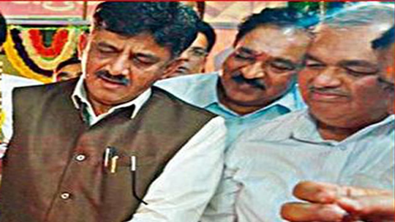 ಬಸವನಗುಡಿ, ಬೆಂಗಳೂರು ದಕ್ಷಿಣದಲ್ಲಿ ಯಾವ ಪಕ್ಷಕ್ಕಿದೆ ಅಲೆ, ಇಲ್ಲಿದೆ ಡಿಟೇಲ್ಸ್ ಬಸವನಗುಡಿ, ಬೆಂಗಳೂರು ದಕ್ಷಿಣದಲ್ಲಿ ಯಾವ ಪಕ್ಷಕ್ಕಿದೆ ಅಲೆ, ಇಲ್ಲಿದೆ ಡಿಟೇಲ್ಸ್