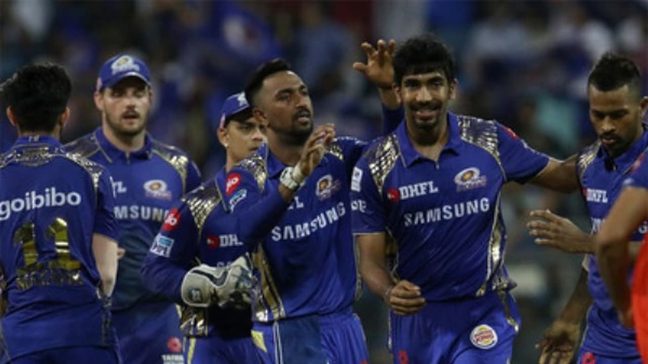 அசத்திய பும்ரா.. சொதப்பிய யுவராஜ் சிங்..! கடைசி ஓவரில் திரில் வெற்றியுடன் பிளே ஆஃப் வாய்ப்பை தக்கவைத்த மும்பை அசத்திய பும்ரா.. சொதப்பிய யுவராஜ் சிங்..! கடைசி ஓவரில் திரில் வெற்றியுடன் பிளே ஆஃப் வாய்ப்பை தக்கவைத்த மும்பை