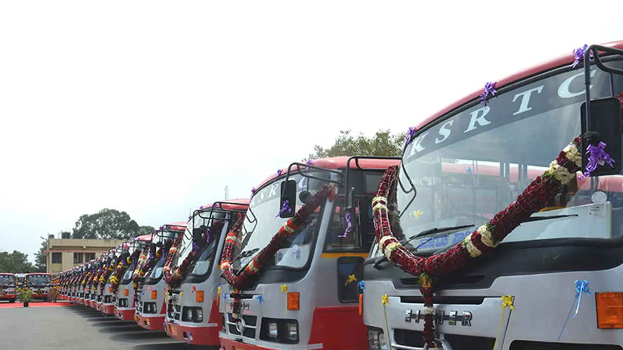 ಭಾರತ್ ಬಂದ್ : ಬಸ್ ಸೇವೆ ಇದೆಯಾ..? ಸರ್ಕಾರ ಬೆಂಬಲಿಸುತ್ತಾ..? ಭಾರತ್ ಬಂದ್ : ಬಸ್ ಸೇವೆ ಇದೆಯಾ..? ಸರ್ಕಾರ ಬೆಂಬಲಿಸುತ್ತಾ..?