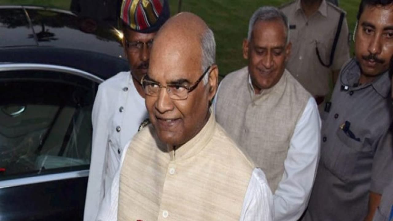 ಸ್ವಾತಂತ್ರ್ಯ ದಿನಕ್ಕೂ ಮೊದಲು ರಾಷ್ಟ್ರಪತಿ ಕೋವಿಂದ್ಗೆ VR9 ಭದ್ರತೆಯ ಹೊಸ ಮರ್ಸಿಡಿಸ್ ಕಾರು! ಸ್ವಾತಂತ್ರ್ಯ ದಿನಕ್ಕೂ ಮೊದಲು ರಾಷ್ಟ್ರಪತಿ ಕೋವಿಂದ್ಗೆ VR9 ಭದ್ರತೆಯ ಹೊಸ ಮರ್ಸಿಡಿಸ್ ಕಾರು!