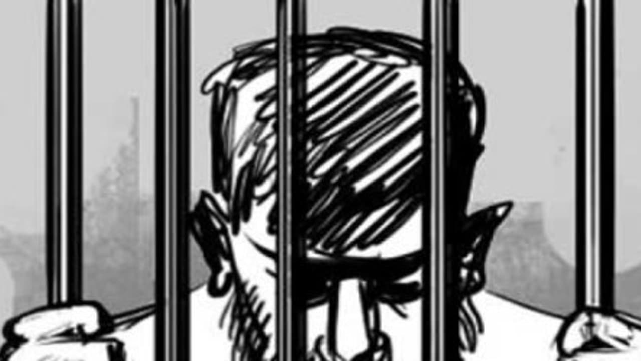 பெண் கொலை; இரண்டே மணிநேரத்தில் கொலையாளியை கைது செய்த காவல்துறை; இதுதான்டா போலீஸ்… பெண் கொலை; இரண்டே மணிநேரத்தில் கொலையாளியை கைது செய்த காவல்துறை; இதுதான்டா போலீஸ்…