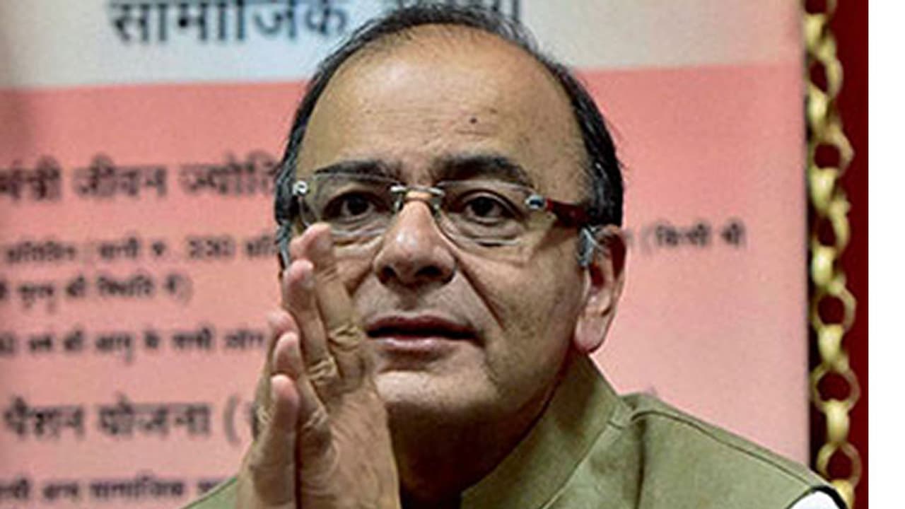 ಬ್ಯಾಂಕ್ ಎಫ್ಡಿಗೆ ಖಾತರಿ ನೀಡುವ ಸಂಸ್ಥೆ ರದ್ದು: ಆತಂಕ ಬ್ಯಾಂಕ್ ಎಫ್ಡಿಗೆ ಖಾತರಿ ನೀಡುವ ಸಂಸ್ಥೆ ರದ್ದು: ಆತಂಕ