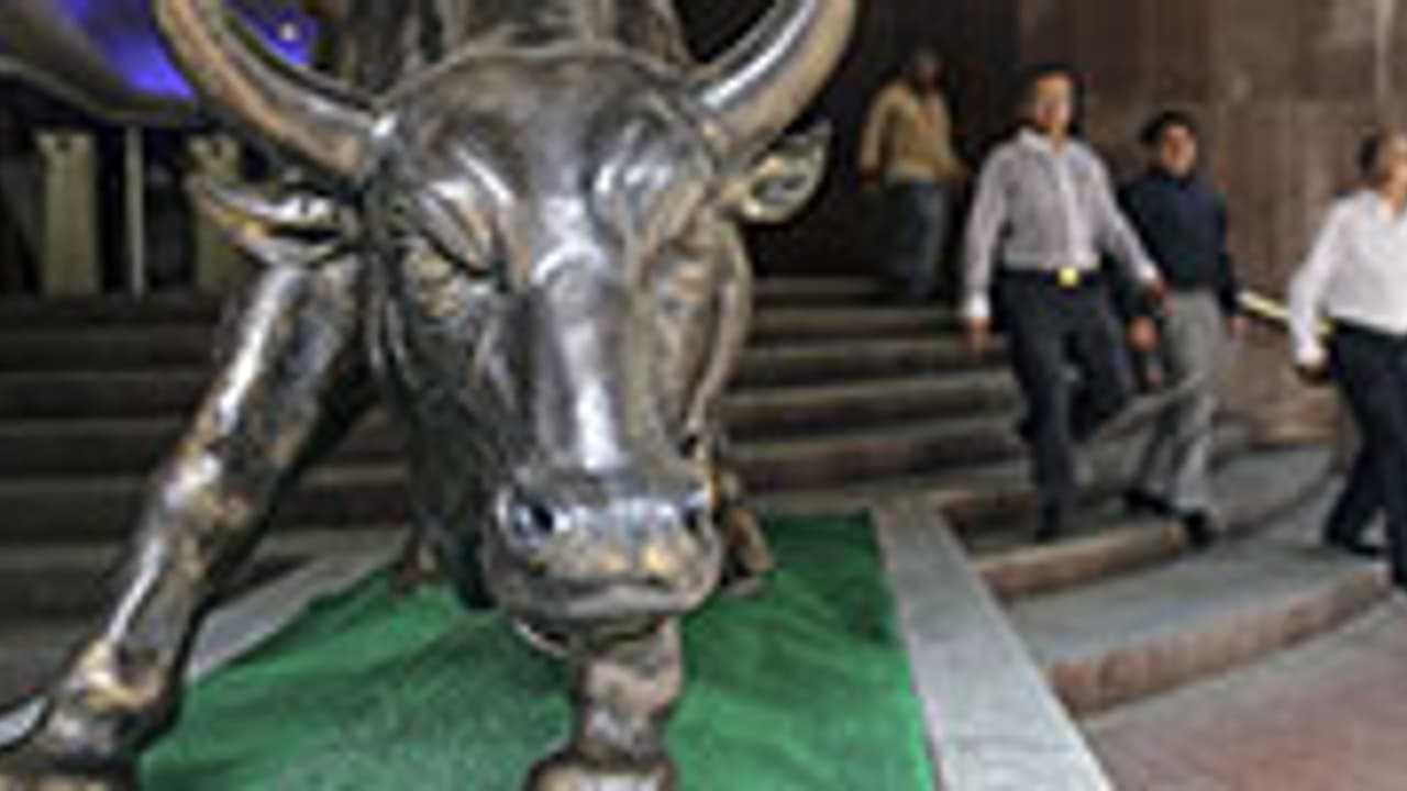 ಶುಭ ದೀಪಾವಳಿ: ಏರಿಕೆಯ ಡ್ಯಾನ್ಸ್ ಮಾಡ್ತಿದೆ ಸೆನ್ಸೆಕ್ಸ್ ಗೂಳಿ! ಶುಭ ದೀಪಾವಳಿ: ಏರಿಕೆಯ ಡ್ಯಾನ್ಸ್ ಮಾಡ್ತಿದೆ ಸೆನ್ಸೆಕ್ಸ್ ಗೂಳಿ!