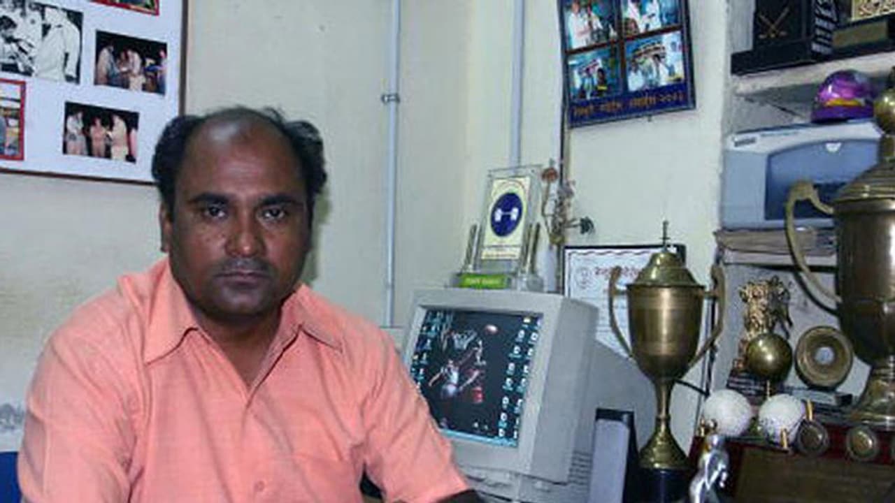 ഹോക്കി ഇതിഹാസം മുഹമ്മദ് ഷാഹിദ് അന്തരിച്ചു ഹോക്കി ഇതിഹാസം മുഹമ്മദ് ഷാഹിദ് അന്തരിച്ചു