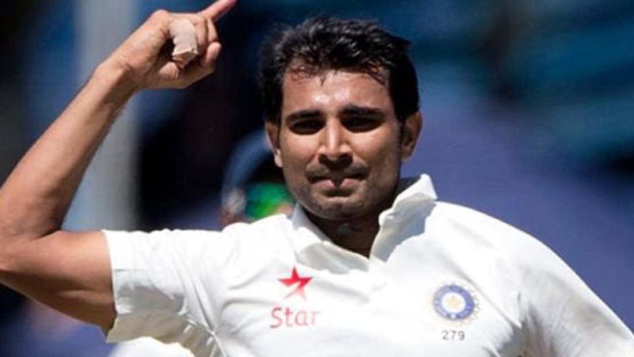 ಮೊಹಮ್ಮದ್ ಶಮಿಗಿಂದು ಹುಟ್ಟುಹಬ್ಬದ ಸಂಭ್ರಮ ಮೊಹಮ್ಮದ್ ಶಮಿಗಿಂದು ಹುಟ್ಟುಹಬ್ಬದ ಸಂಭ್ರಮ