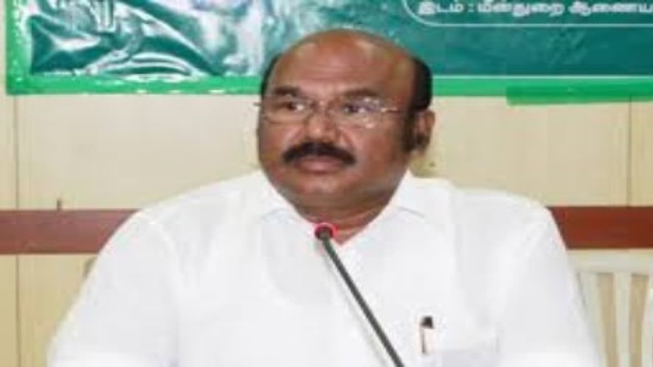 எங்க அணிக்கு வர்ரதுக்கு ஓபிஎஸ் தரப்பினர் ரெடியாக இருக்கிறாங்க…. சவால் விடும் ஜெயகுமார்… எங்க அணிக்கு வர்ரதுக்கு ஓபிஎஸ் தரப்பினர் ரெடியாக இருக்கிறாங்க…. சவால் விடும் ஜெயகுமார்…