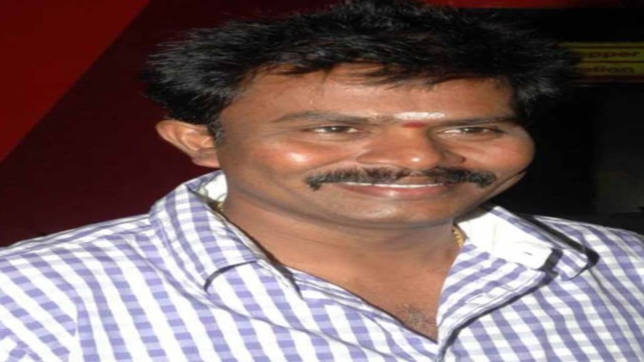 மீண்டும் இணையும் ஹரி, சூர்யா; பயப்படாதீங்க சிங்கம் 4 இல்ல… மீண்டும் இணையும் ஹரி, சூர்யா; பயப்படாதீங்க சிங்கம் 4 இல்ல…