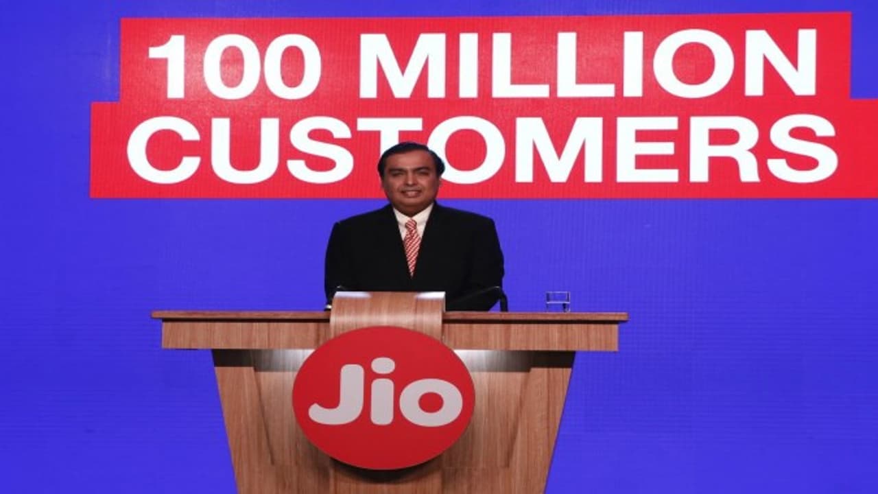 அதிரடி மறுப்பு...! வதந்திக்கு முற்றுபுள்ளி வைத்தது ஜியோ ... அதிரடி மறுப்பு...! வதந்திக்கு முற்றுபுள்ளி வைத்தது ஜியோ ...