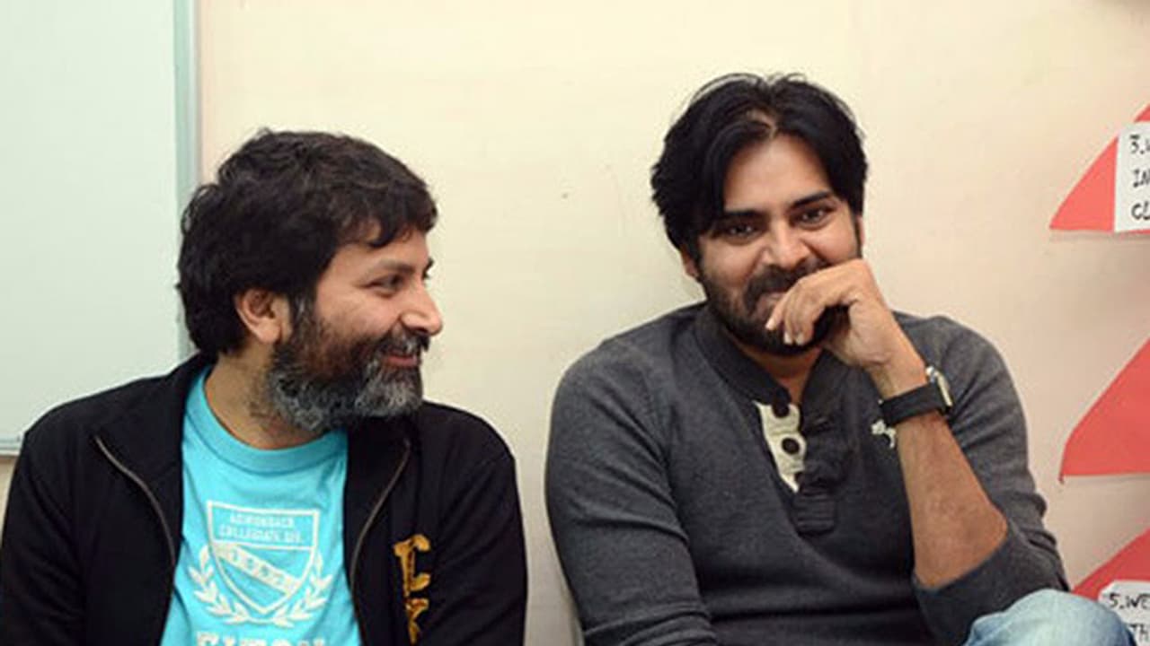 త్రివిక్రమ్ కావాలనే ట్రైలర్ వదలడం లేదట! త్రివిక్రమ్ కావాలనే ట్రైలర్ వదలడం లేదట!