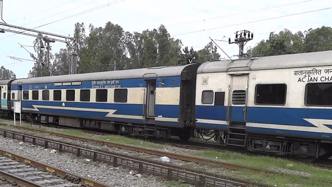 ಶಿವಮೊಗ್ಗ ಜನಶತಾಬ್ದಿಗೆ ಮತ್ತೊಂದು ನಿಲ್ದಾಣ : ಒಂದೇ ನಿಮಿಷ ಸ್ಟಾಪ್