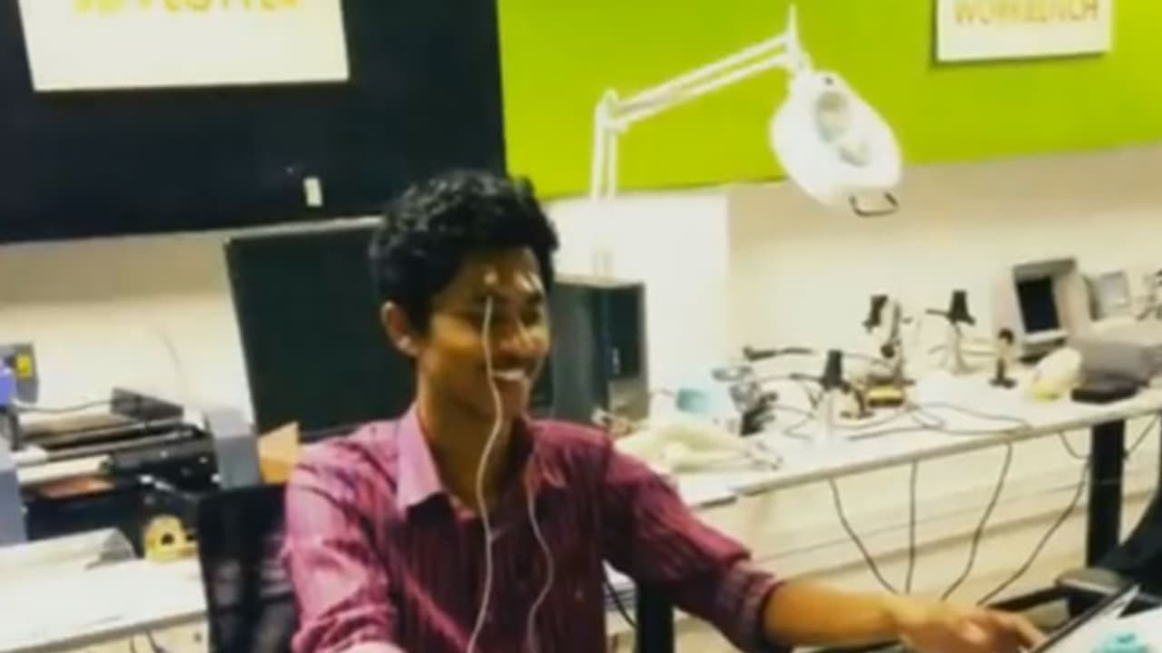 മലയാളി വിദ്യാര്ത്ഥികളുടെ കണ്ടുപിടുത്തം ദേശീയ ശ്രദ്ധ ആകര്ഷിക്കുന്നു മലയാളി വിദ്യാര്ത്ഥികളുടെ കണ്ടുപിടുത്തം ദേശീയ ശ്രദ്ധ ആകര്ഷിക്കുന്നു