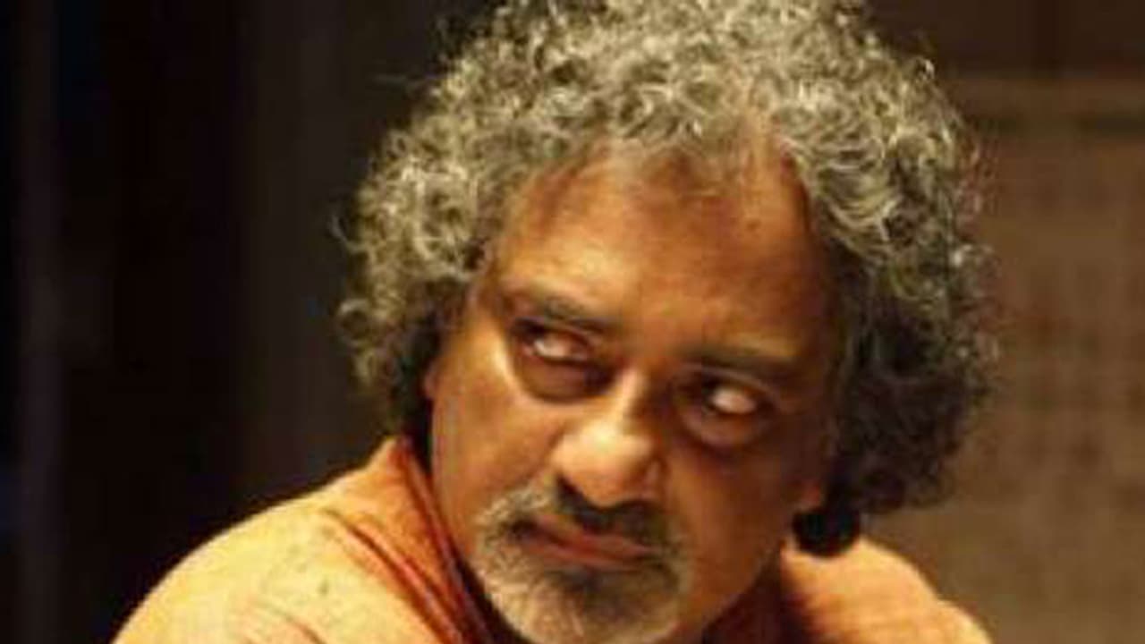 'സ്മൃതി ഇറാനി തരുമ്പോള് അവാര്ഡ് തുക കുറയുമോ?' പ്രതിഷേധിച്ചവരുടെ നിലപാടിനെ ചോദ്യം ചെയ്ത് ജോയ് മാത്യു 'സ്മൃതി ഇറാനി തരുമ്പോള് അവാര്ഡ് തുക കുറയുമോ?' പ്രതിഷേധിച്ചവരുടെ നിലപാടിനെ ചോദ്യം ചെയ്ത് ജോയ് മാത്യു