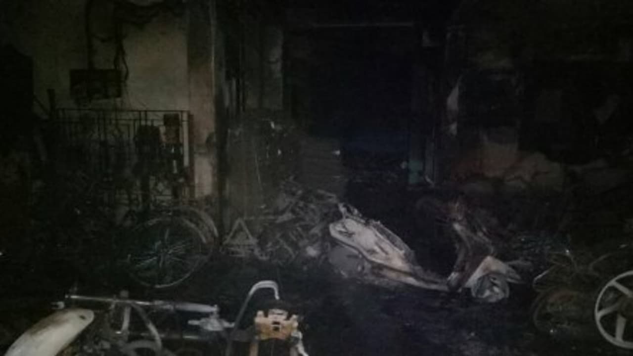 "விபத்துக்கு காரணம் இதுதான்" மின்வாரியத்துறை அதிகாரிகள் பகீர் தகவல் "விபத்துக்கு காரணம் இதுதான்" மின்வாரியத்துறை அதிகாரிகள் பகீர் தகவல்