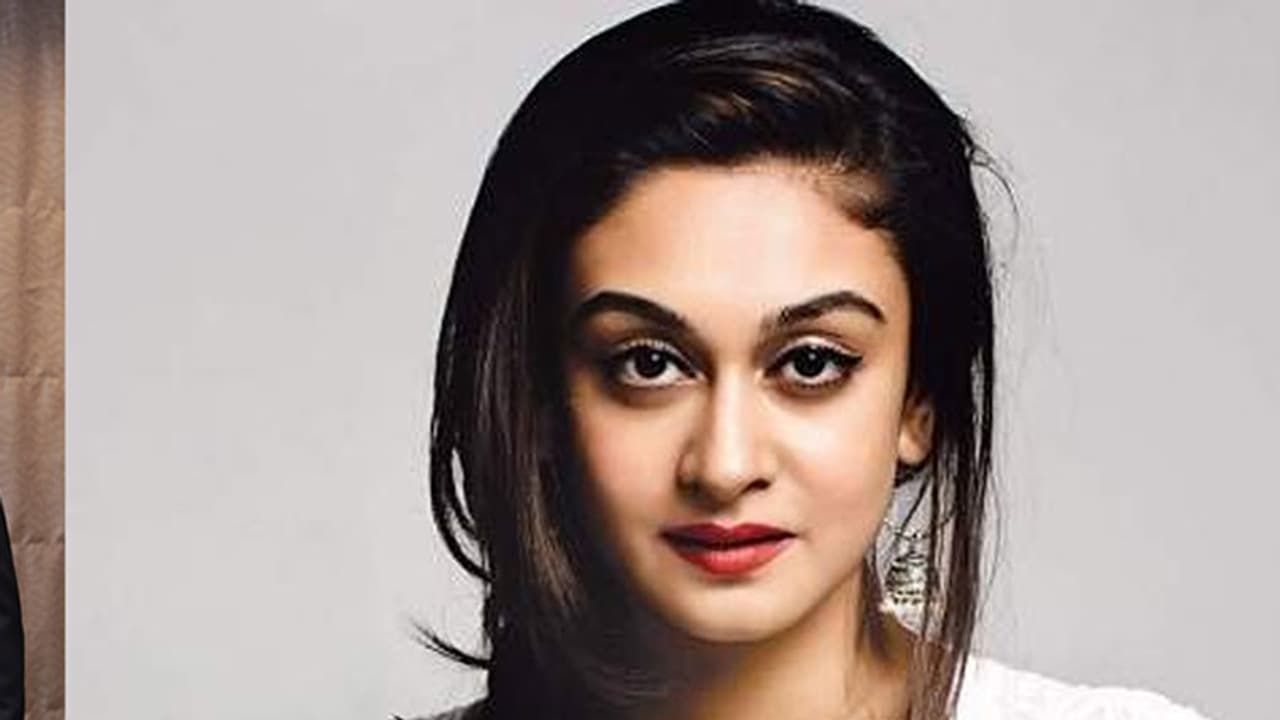 ಈ ನಟಿಗೆ ಅಪ್ಪನ ಎದುರು ರೊಮಾನ್ಸ್ ಮಾಡಲು ಕಷ್ಟವಾಯ್ತಂತೆ: ಖ್ಯಾತ ನಟನ ಮಗಳ ಮಾತು