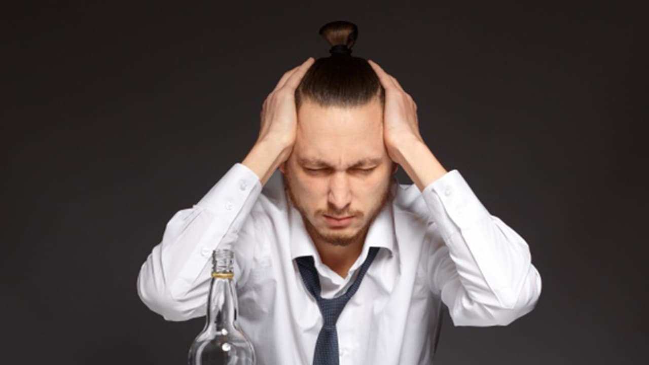 ಅವಸರದಲ್ಲಿ ಎಣ್ಣೆ ಹೊಡೆದ, ಹೊಟ್ಟೆಯೇ ಹರಿದು ಹೋಯಿತು! ವಾಸ್ತವದಲ್ಲಿ ಆಗಿದ್ದೇನು?