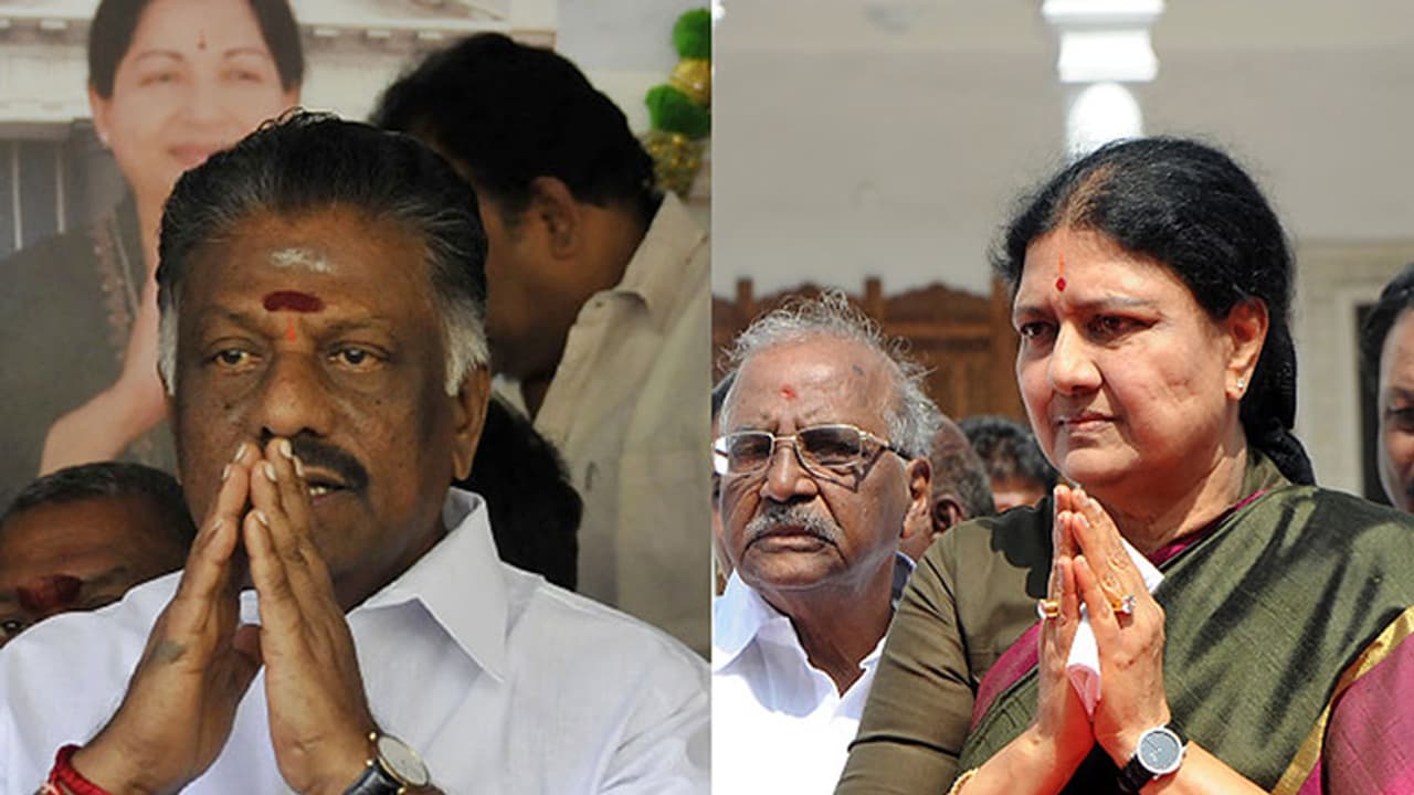 Sasikala vs. Panneerselvam: 8 recent developments Sasikala vs. Panneerselvam: 8 recent developments