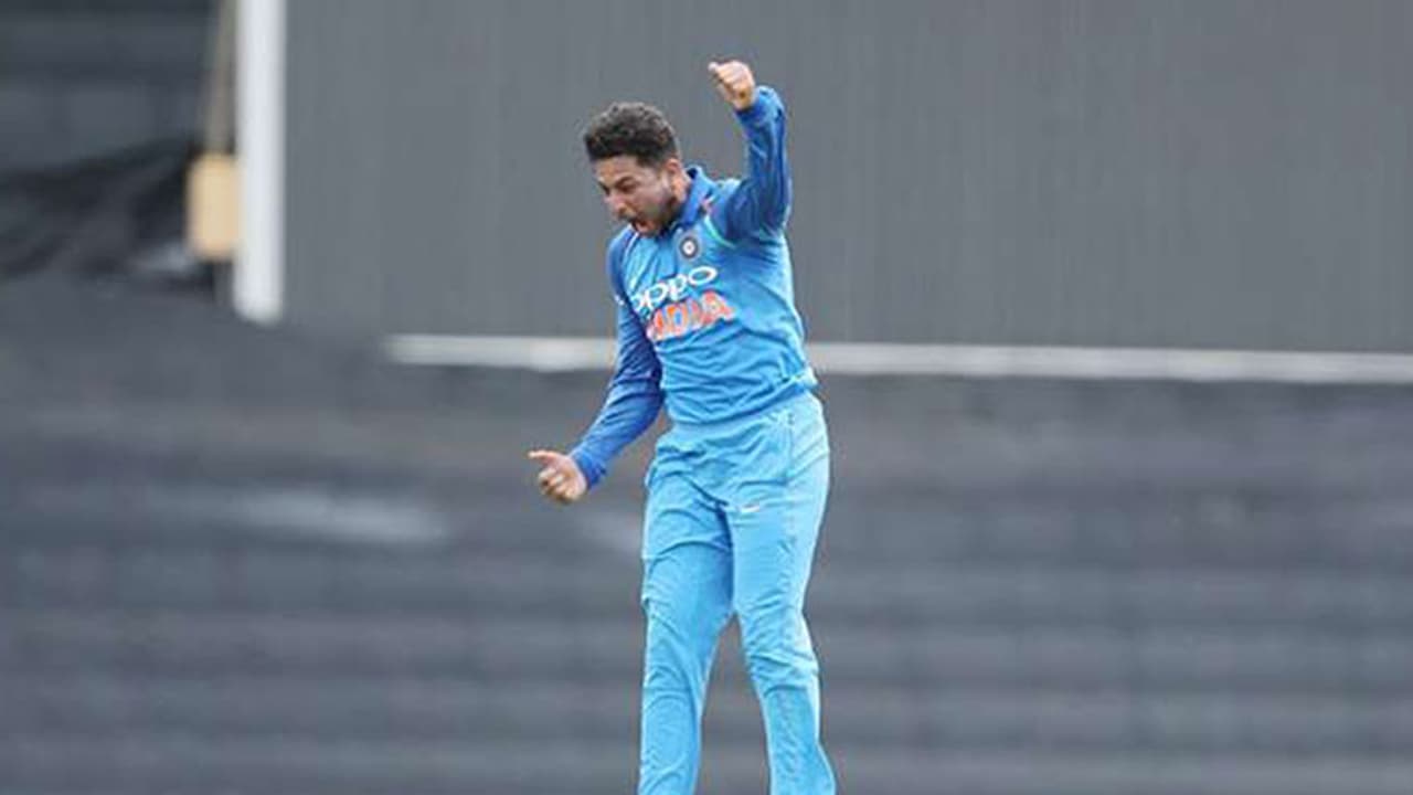 പേസിന് മറുപടിയായി ഇന്ത്യയുടെ സ്പിന് ആക്രമണം പേസിന് മറുപടിയായി ഇന്ത്യയുടെ സ്പിന് ആക്രമണം