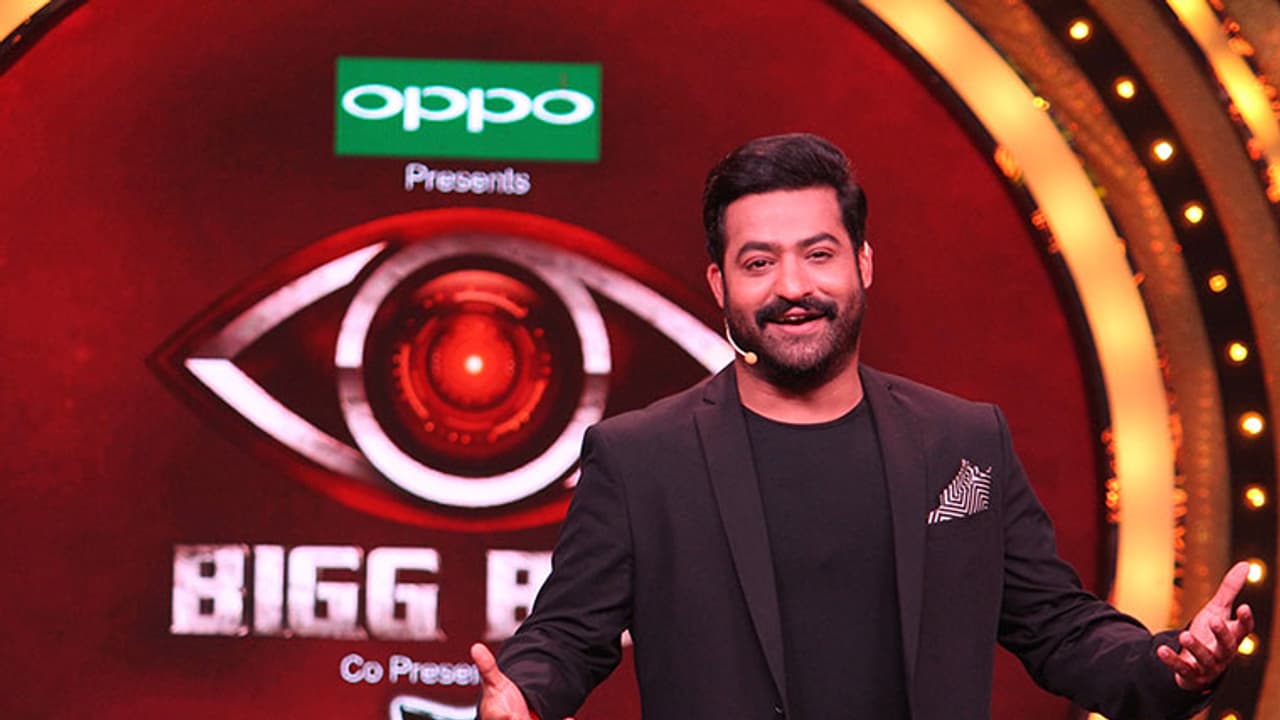 ఈ వారం ఎన్టీఆర్ బిగ్ బాస్ గా అదరగొట్టాడు ఈ వారం ఎన్టీఆర్ బిగ్ బాస్ గా అదరగొట్టాడు