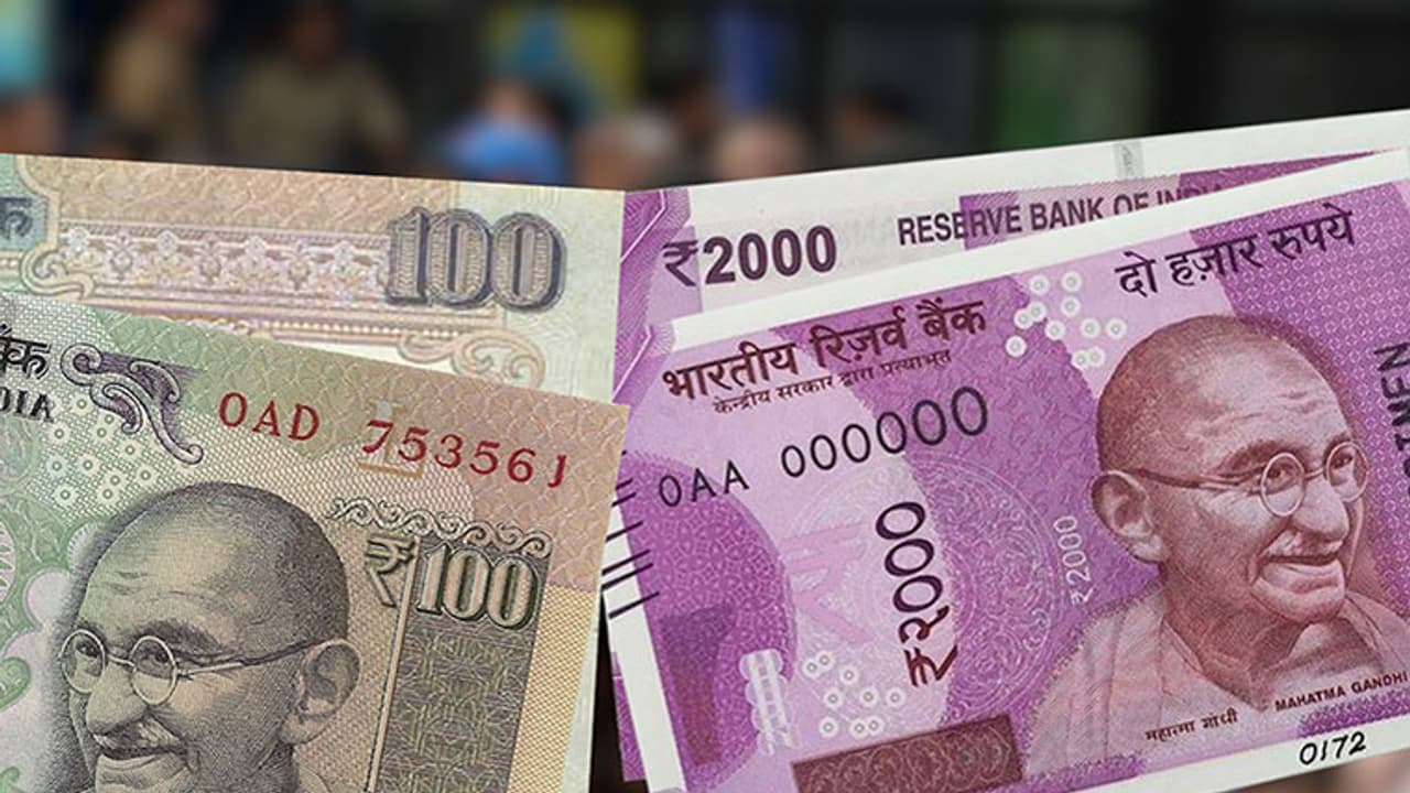 Hawala ring busted with over ₹51 lakh in Kerala Hawala ring busted with over ₹51 lakh in Kerala