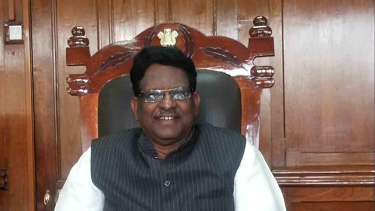 ರಾಜ್ಯಪಾಲರ ಘನಘೋರ ಕೃತ್ಯವನ್ನು ಬಿಚ್ಚಿಟ್ಟ ಆ ಮಹಿಳೆ :ಅಷ್ಟಕ್ಕೂ ಷನ್ಮುಗನಾಥನ್ ಮಾಡಿದ್ದೇನು ಗೊತ್ತಾ? ರಾಜ್ಯಪಾಲರ ಘನಘೋರ ಕೃತ್ಯವನ್ನು ಬಿಚ್ಚಿಟ್ಟ ಆ ಮಹಿಳೆ :ಅಷ್ಟಕ್ಕೂ ಷನ್ಮುಗನಾಥನ್ ಮಾಡಿದ್ದೇನು ಗೊತ್ತಾ?