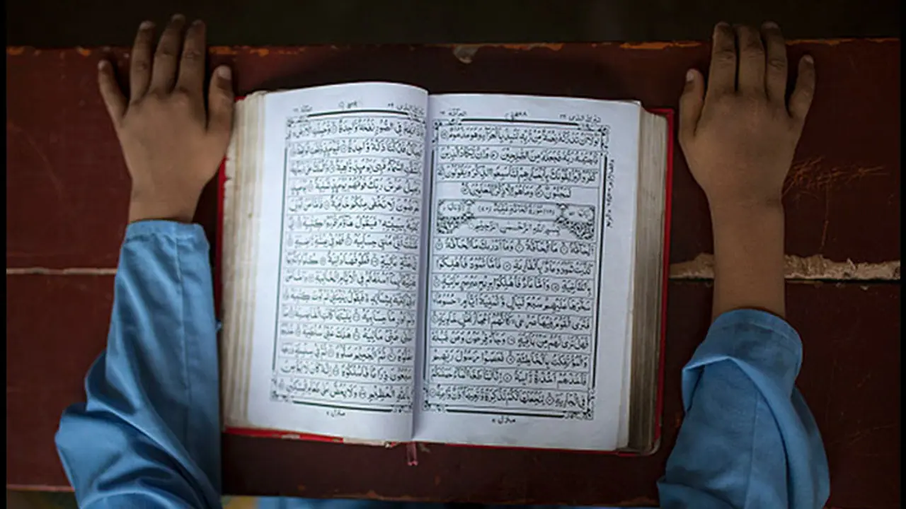 Compulsory Malayalam baffles oriental schools Compulsory Malayalam baffles oriental schools