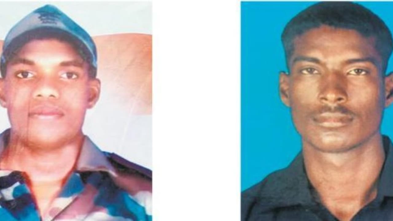 காஷ்மீர் பனிச்சரிவில் உயிரிழந்த 2 தமிழக வீரர்கள் குடும்பத்திற்கு தலா 20 லட்சம் நிதியுதவி : ஓபிஎஸ் அறிவிப்பு.. காஷ்மீர் பனிச்சரிவில் உயிரிழந்த 2 தமிழக வீரர்கள் குடும்பத்திற்கு தலா 20 லட்சம் நிதியுதவி : ஓபிஎஸ் அறிவிப்பு..