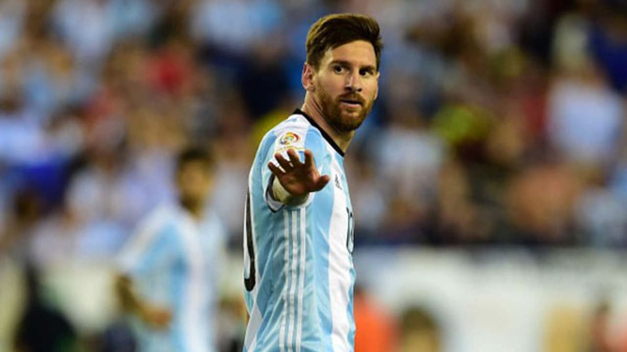 അര്ജന്റീനയുടെ വിധി എന്താകും; 1974 ഉം 2002 ഉം മെസിപ്പടയെ ഉറ്റുനോക്കുന്നു അര്ജന്റീനയുടെ വിധി എന്താകും; 1974 ഉം 2002 ഉം മെസിപ്പടയെ ഉറ്റുനോക്കുന്നു