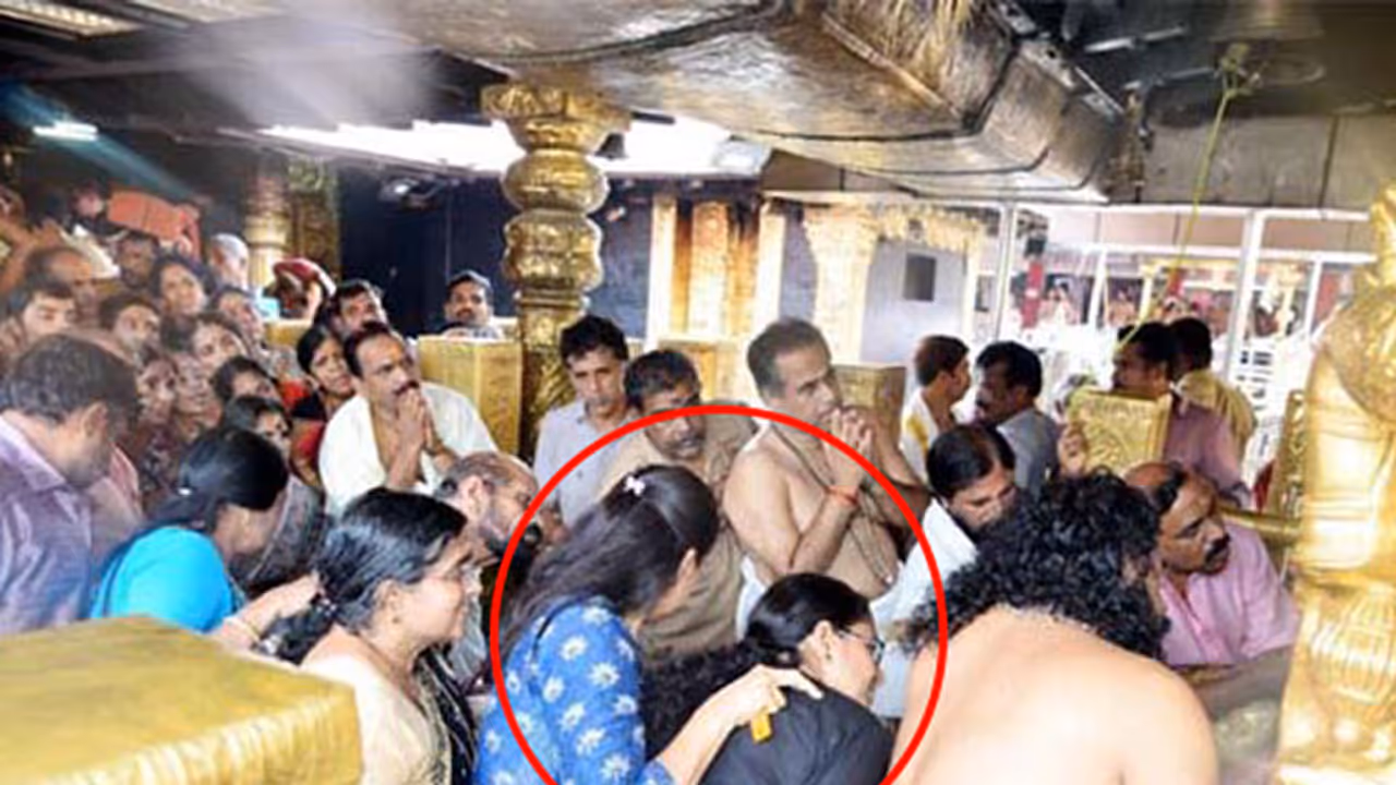 Probe ordered into veracity of photo of young women at Sabarimala Probe ordered into veracity of photo of young women at Sabarimala