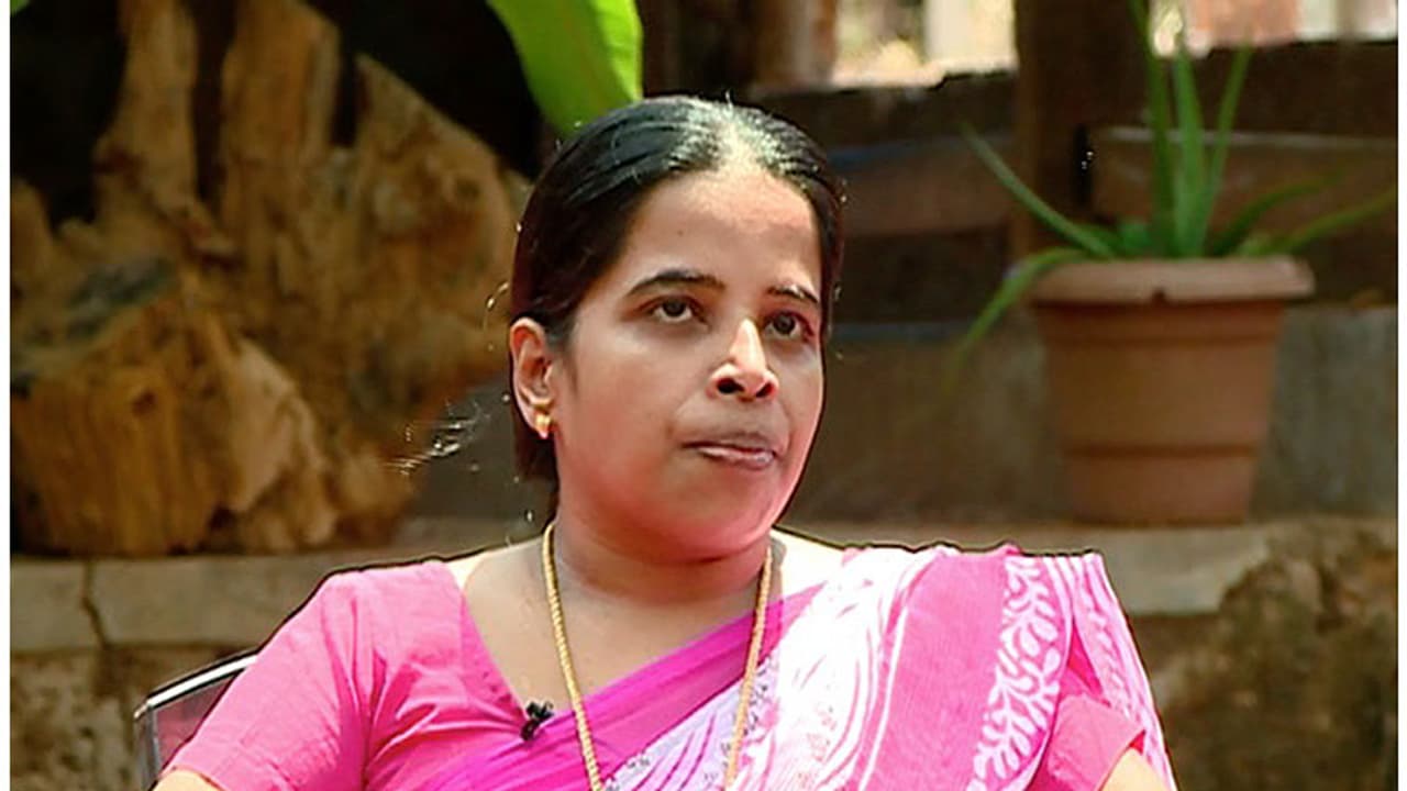 പൊലീസ് ക്രൂരമായി മര്ദ്ദിച്ചെന്ന് ജിഷ്ണുവിന്റെ അമ്മ പൊലീസ് ക്രൂരമായി മര്ദ്ദിച്ചെന്ന് ജിഷ്ണുവിന്റെ അമ്മ