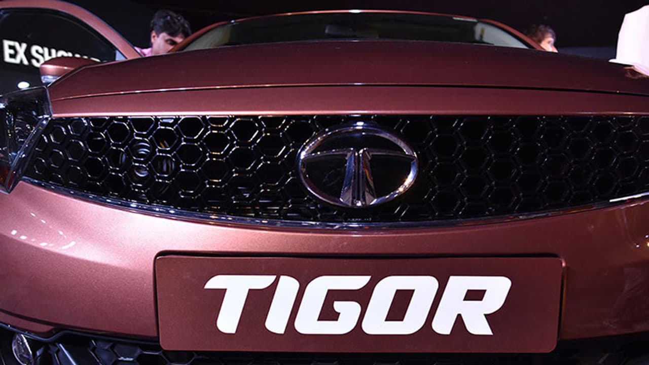 Tata Tigor కారుపై ఏకంగా రూ. 48,000 డిస్కౌంట్, జూన్ లో టాటా కార్లపై డిస్కౌంట్ ఎంతో తెలిస్తే ఆనందంతో ఊగిపోతారు Tata Tigor కారుపై ఏకంగా రూ. 48,000 డిస్కౌంట్, జూన్ లో టాటా కార్లపై డిస్కౌంట్ ఎంతో తెలిస్తే ఆనందంతో ఊగిపోతారు
