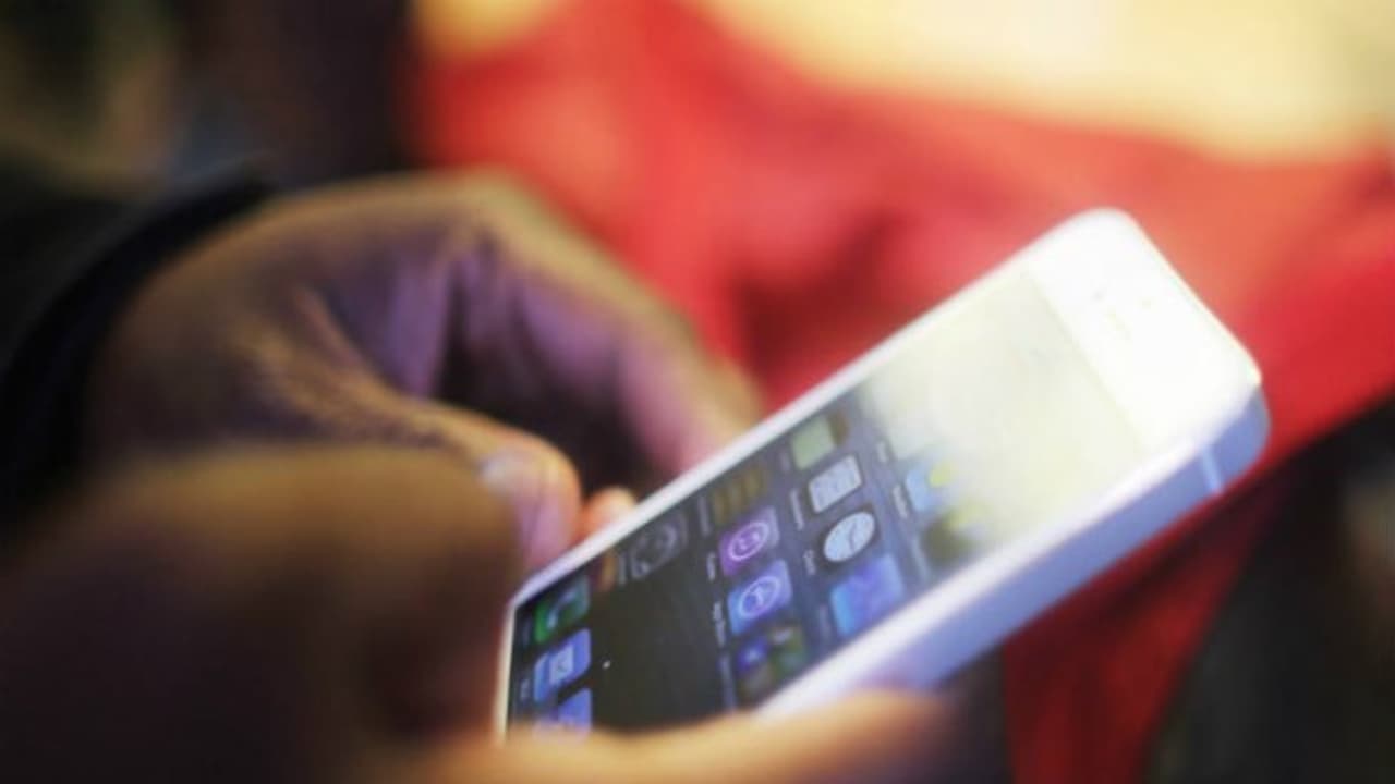 smartphone mnp 28944.jpg smartphone mnp 28944.jpg