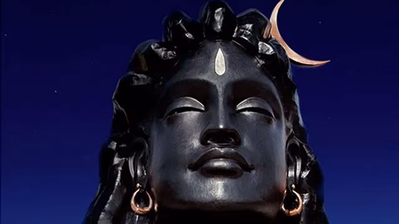 112 feet tall, the 'Adiyogi' enters the Guinness Book of World records