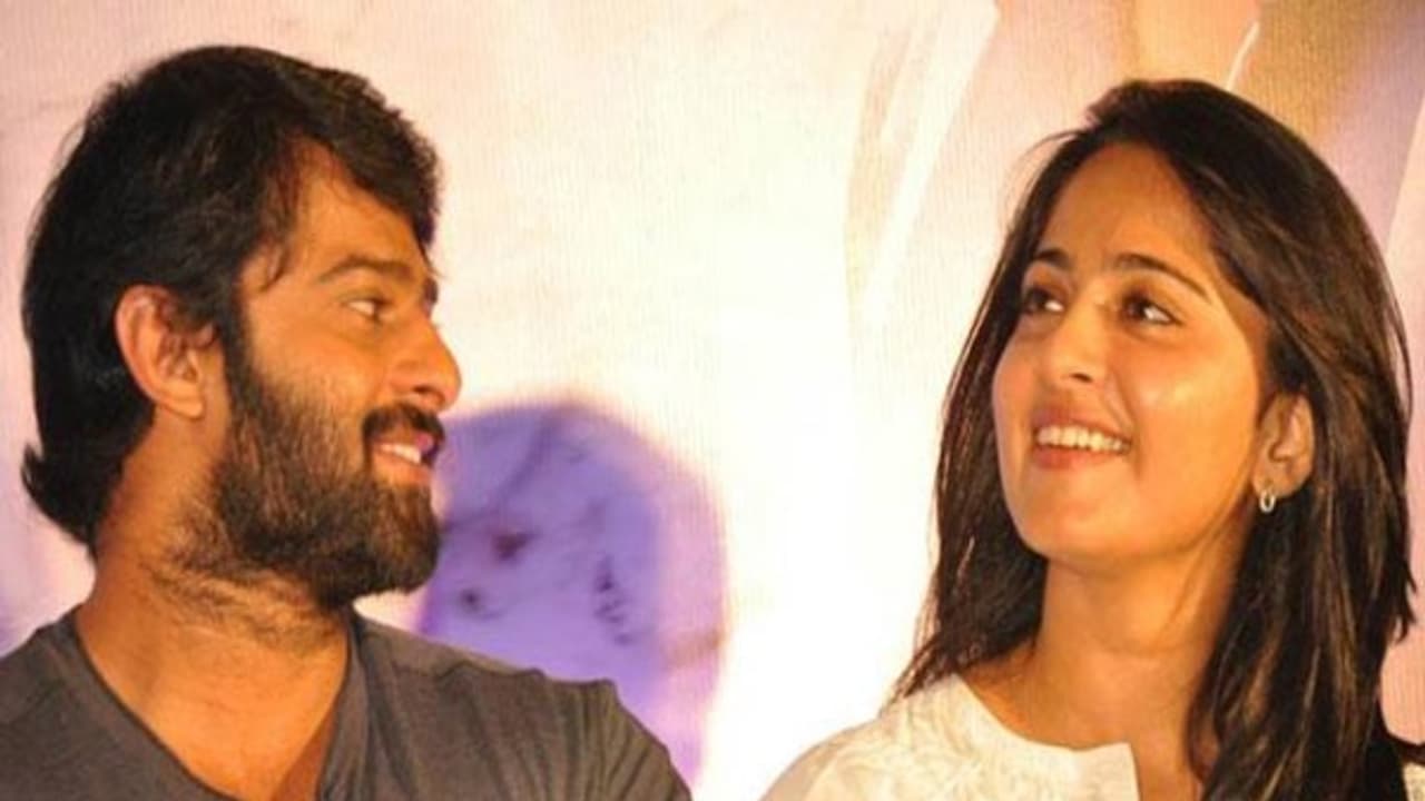 அனுஷ்கா பிரபாஸ் திருமணம்..? பிரபாஸ் வீட்டில் இப்படி சொல்லிட்டாங்களாம்..!