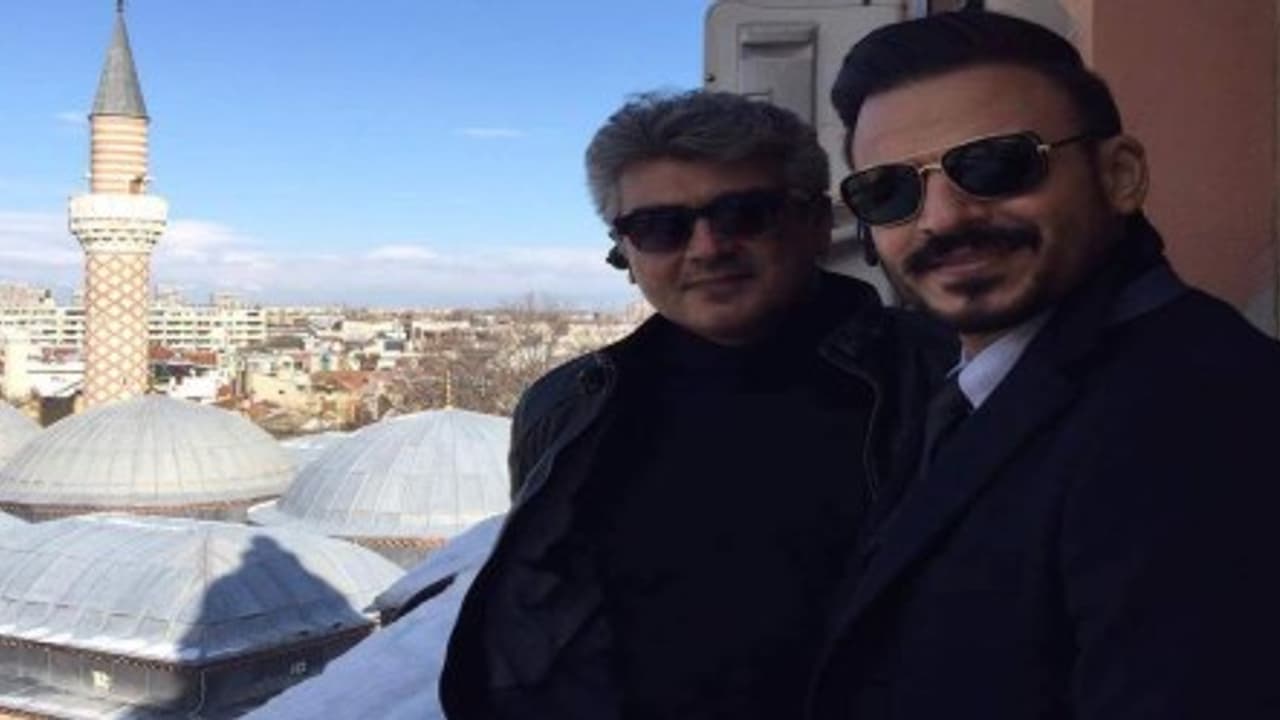 "தமிழகம் எனக்கு தாய் வீடு, தமிழ் படத்தில் நடிப்பதை பெருமை" அஜித்பட வில்லன் விவேக் ஓபராய் நெகிழ்ச்சி.... "தமிழகம் எனக்கு தாய் வீடு, தமிழ் படத்தில் நடிப்பதை பெருமை" அஜித்பட வில்லன் விவேக் ஓபராய் நெகிழ்ச்சி....