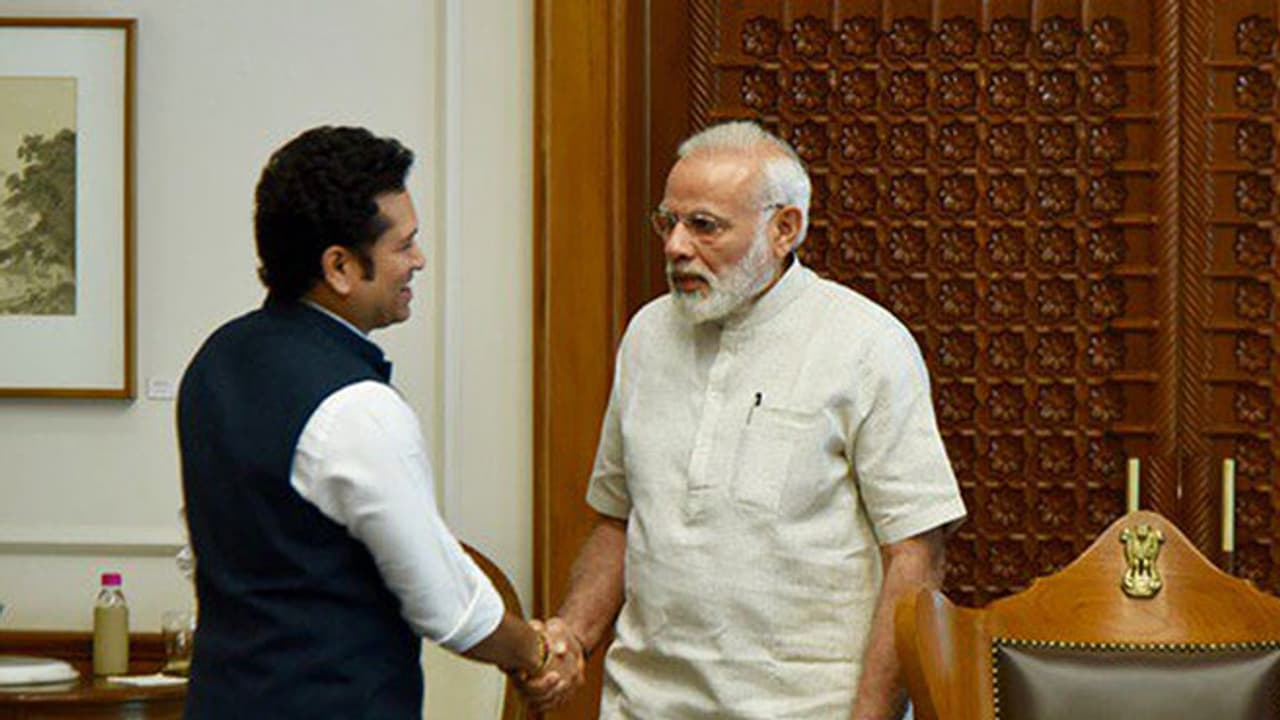 Sachin Tendulkar receives blessings from Narendra Modi for his movie Sachin Tendulkar receives blessings from Narendra Modi for his movie