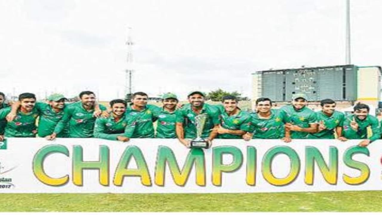 மே.தீவுகளை துவம்சம் செய்து தொடரைக் கைப்பற்றி கர்சித்தது பாகிஸ்தான்.., மே.தீவுகளை துவம்சம் செய்து தொடரைக் கைப்பற்றி கர்சித்தது பாகிஸ்தான்..,