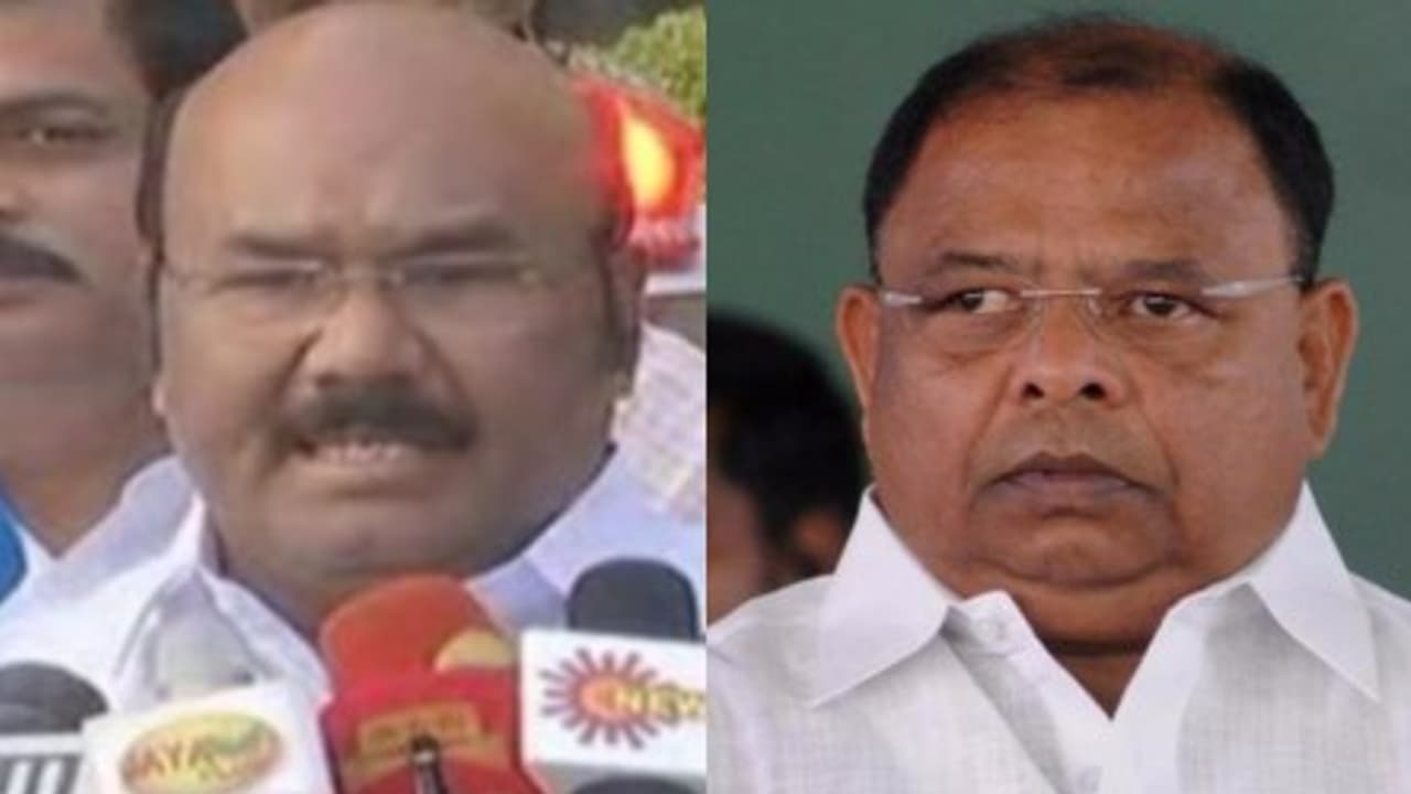 “கட்டுப்பட வைக்க நினைத்தால் அவ்வளவுதான்” – அமைச்சர்களை விளாசும் எம்.எல்.ஏ... “கட்டுப்பட வைக்க நினைத்தால் அவ்வளவுதான்” – அமைச்சர்களை விளாசும் எம்.எல்.ஏ...