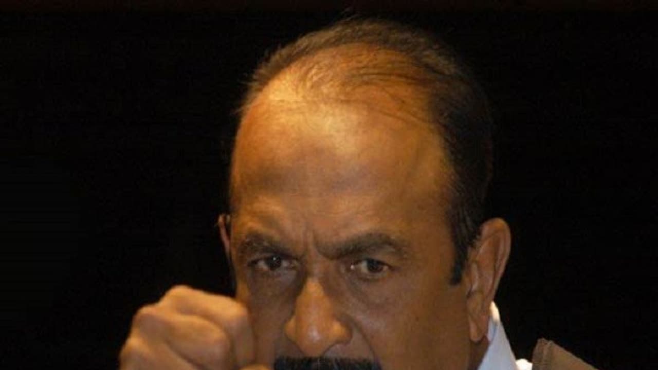 உச்ச நீதிமன்றத்தினுடைய தீர்ப்பு வெறும் கண்துடைப்பு..! வைகோ பாய்ச்சல்..! உச்ச நீதிமன்றத்தினுடைய தீர்ப்பு வெறும் கண்துடைப்பு..! வைகோ பாய்ச்சல்..!