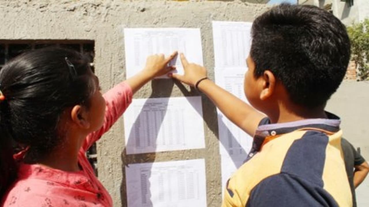 வெளியானது பத்தாம் வகுப்பு தேர்வு முடிவுகள் – 94.4% மாணவ மாணவிகள் தேர்ச்சி... வெளியானது பத்தாம் வகுப்பு தேர்வு முடிவுகள் – 94.4% மாணவ மாணவிகள் தேர்ச்சி...