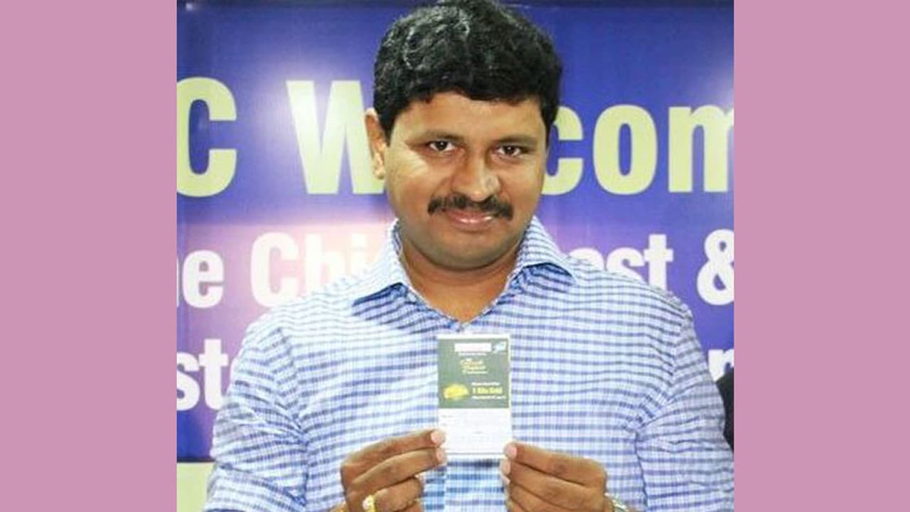 టి న్యూస్ సంతోష్ కు బంపర్ ఆఫర్ టి న్యూస్ సంతోష్ కు బంపర్ ఆఫర్