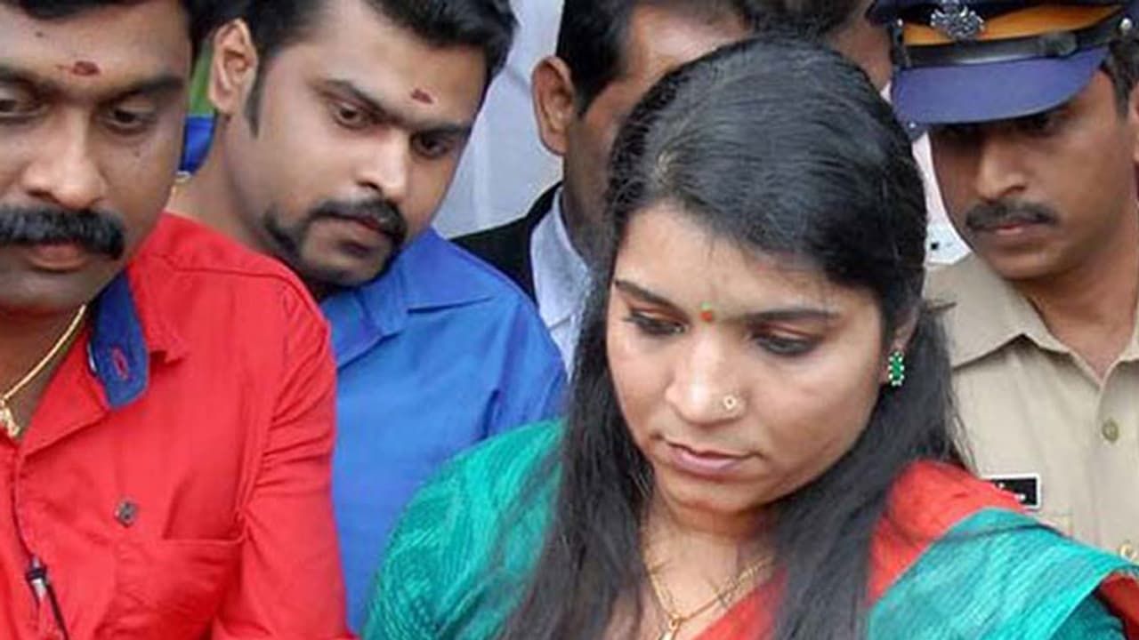 സരിത എസ് നായരുടെ നഗ്‌ന വീഡിയോ ഷെയര്‍ ചെയ്ത ആങ്ങള അറിയാന്‍