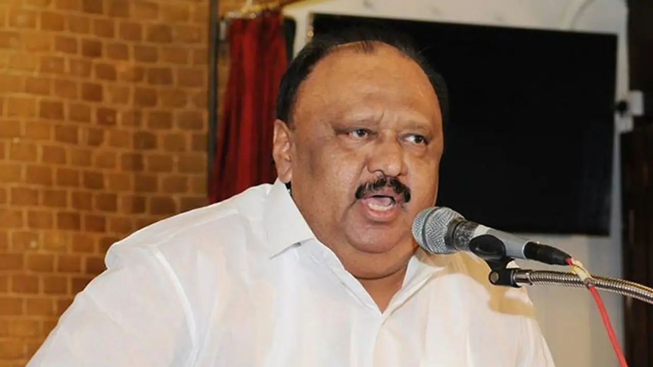 തോമസ് ചാണ്ടി രാജിവെയ്ക്കേണ്ടതില്ലെന്ന് എന് സി പി തോമസ് ചാണ്ടി രാജിവെയ്ക്കേണ്ടതില്ലെന്ന് എന് സി പി