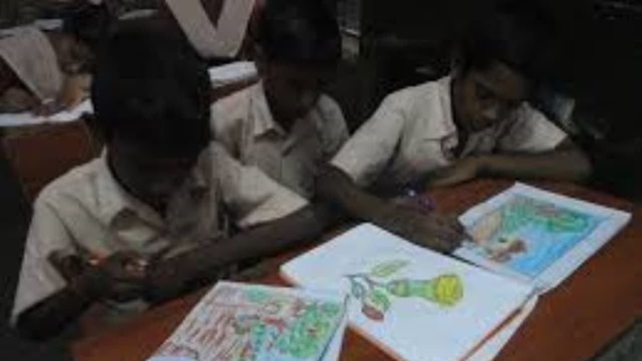 1 முதல் 8 ஆம் வகுப்பு வரை இனி கட்டாய தேர்ச்சி இல்லை…மத்திய அரசின் சட்ட மசோதா நாடாளுமன்றத்தில் தாக்கல்… 1 முதல் 8 ஆம் வகுப்பு வரை இனி கட்டாய தேர்ச்சி இல்லை…மத்திய அரசின் சட்ட மசோதா நாடாளுமன்றத்தில் தாக்கல்…